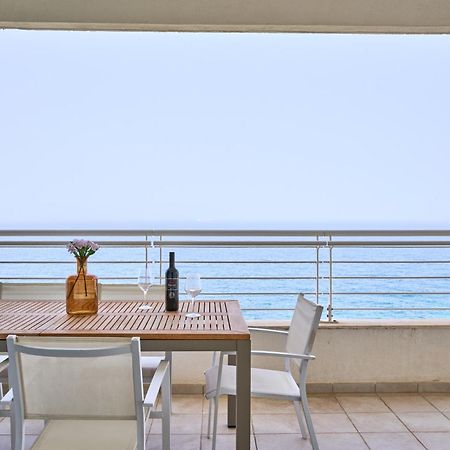 Stunning 3-Bedroom Seaview Retreat In Fort Cambridge Sliema Dış mekan fotoğraf